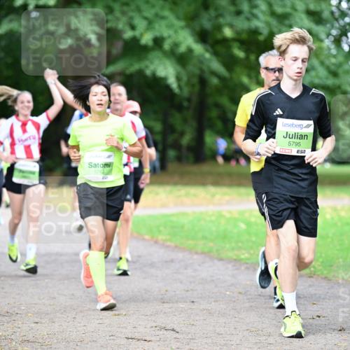 30.08.2026 - Blankeneser Heldenlauf Dr. Thomas Lammeyer http://msf.ph/oto/10017242 30.08.2026 10:05:51 Laufen 5762, 5795 meine-sportfotos.de
