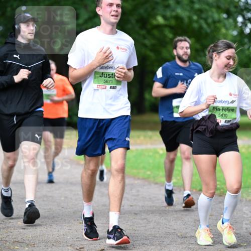 30.08.2026 - Blankeneser Heldenlauf Dr. Thomas Lammeyer http://msf.ph/oto/10017648 30.08.2026 10:07:03 Laufen 5671, 5670 meine-sportfotos.de