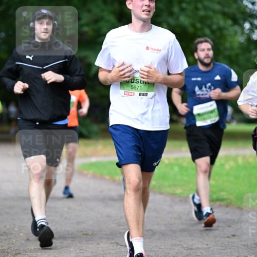 30.08.2026 - Blankeneser Heldenlauf Dr. Thomas Lammeyer http://msf.ph/oto/10017651 30.08.2026 10:07:04 Laufen 5671, 7, 89, 5670 meine-sportfotos.de