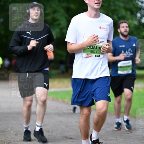 30.08.2026 - Blankeneser Heldenlauf Dr. Thomas Lammeyer http://msf.ph/oto/10017653 30.08.2026 10:07:04 Laufen 5671 meine-sportfotos.de