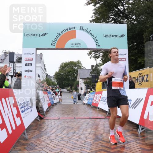 30.08.2026 - Blankeneser Heldenlauf Lena Gebhardt http://msf.ph/oto/10017697 30.08.2026 09:17:20 Ziel 3726 meine-sportfotos.de