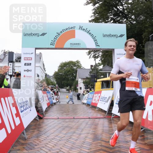 30.08.2026 - Blankeneser Heldenlauf Lena Gebhardt http://msf.ph/oto/10017699 30.08.2026 09:17:20 Ziel 3726 meine-sportfotos.de
