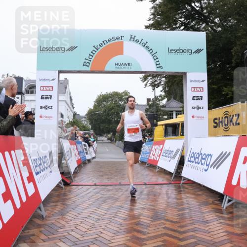 30.08.2026 - Blankeneser Heldenlauf Lena Gebhardt http://msf.ph/oto/10017702 30.08.2026 09:18:00 Ziel 3681 meine-sportfotos.de