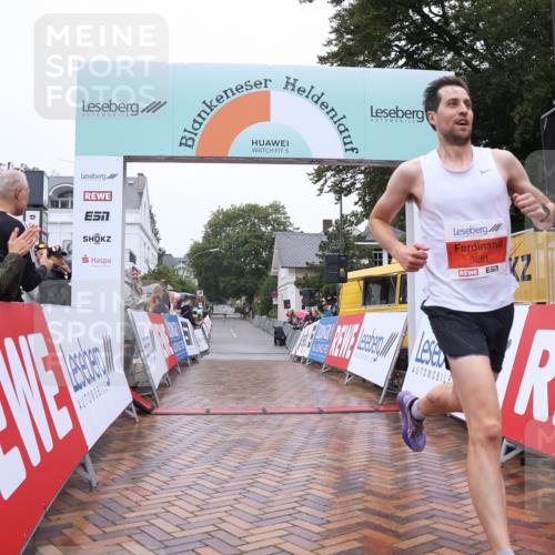 30.08.2026 - Blankeneser Heldenlauf Lena Gebhardt http://msf.ph/oto/10017705 30.08.2026 09:18:01 Ziel 3681 meine-sportfotos.de