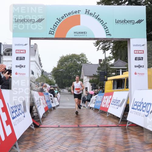 30.08.2026 - Blankeneser Heldenlauf Lena Gebhardt http://msf.ph/oto/10017708 30.08.2026 09:18:15 Ziel 3688 meine-sportfotos.de