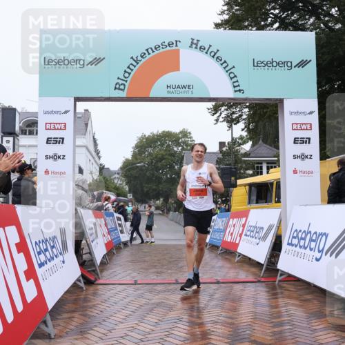30.08.2026 - Blankeneser Heldenlauf Lena Gebhardt http://msf.ph/oto/10017714 30.08.2026 09:18:17 Ziel 3688 meine-sportfotos.de