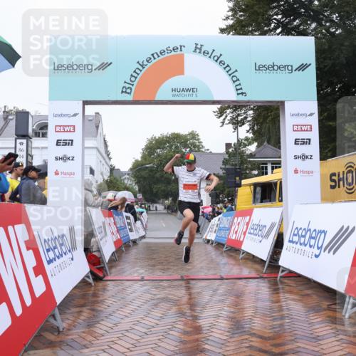 30.08.2026 - Blankeneser Heldenlauf Lena Gebhardt http://msf.ph/oto/10017743 30.08.2026 09:21:00 Ziel 3521 meine-sportfotos.de