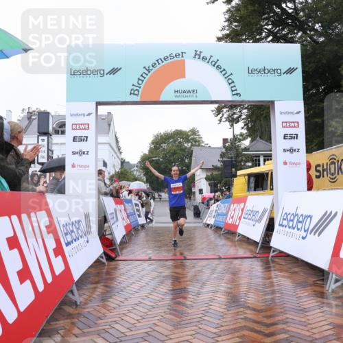30.08.2026 - Blankeneser Heldenlauf Lena Gebhardt http://msf.ph/oto/10017756 30.08.2026 09:21:20 Ziel 3637 meine-sportfotos.de