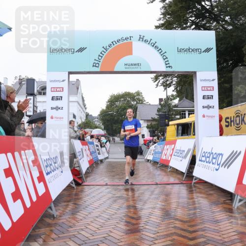30.08.2026 - Blankeneser Heldenlauf Lena Gebhardt http://msf.ph/oto/10017759 30.08.2026 09:21:21 Ziel 3637 meine-sportfotos.de