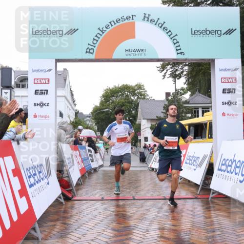 30.08.2026 - Blankeneser Heldenlauf Lena Gebhardt http://msf.ph/oto/10017860 30.08.2026 09:22:51 Ziel 3509, 3609, 3666, 3728 meine-sportfotos.de