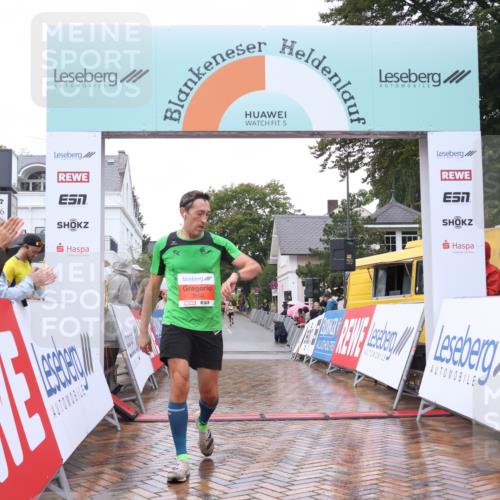 30.08.2026 - Blankeneser Heldenlauf Lena Gebhardt http://msf.ph/oto/10017879 30.08.2026 09:23:04 Ziel 3650 meine-sportfotos.de