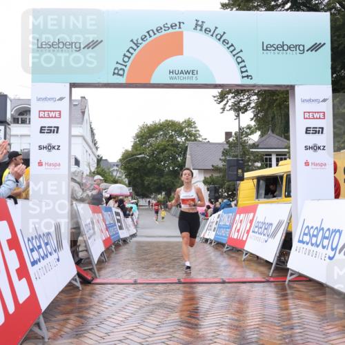 30.08.2026 - Blankeneser Heldenlauf Lena Gebhardt http://msf.ph/oto/10017881 30.08.2026 09:23:13 Ziel 3504 meine-sportfotos.de