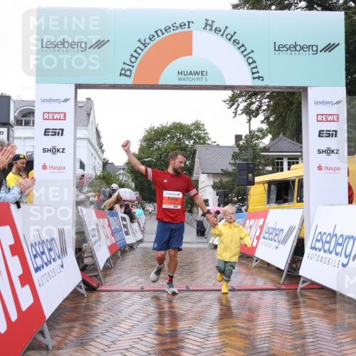 30.08.2026 - Blankeneser Heldenlauf Lena Gebhardt http://msf.ph/oto/10017893 30.08.2026 09:23:27 Ziel 3694 meine-sportfotos.de