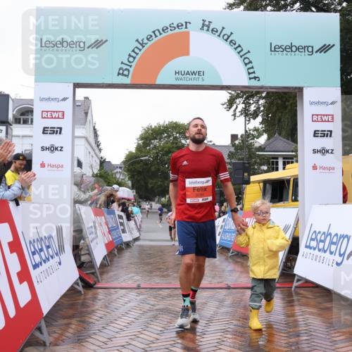 30.08.2026 - Blankeneser Heldenlauf Lena Gebhardt http://msf.ph/oto/10017898 30.08.2026 09:23:27 Ziel 3694 meine-sportfotos.de