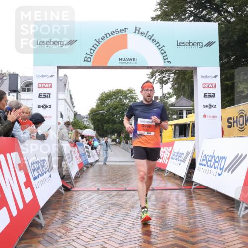 30.08.2026 - Blankeneser Heldenlauf Lena Gebhardt http://msf.ph/oto/10017964 30.08.2026 09:24:20 Ziel 3542, 3567 meine-sportfotos.de