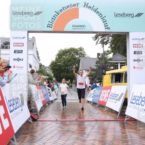 30.08.2026 - Blankeneser Heldenlauf Lena Gebhardt http://msf.ph/oto/10017967 30.08.2026 09:24:38 Ziel 3575, 3642 meine-sportfotos.de