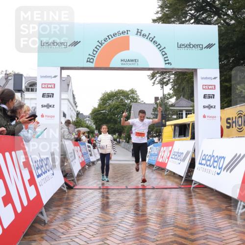 30.08.2026 - Blankeneser Heldenlauf Lena Gebhardt http://msf.ph/oto/10017970 30.08.2026 09:24:39 Ziel 3575, 3642 meine-sportfotos.de