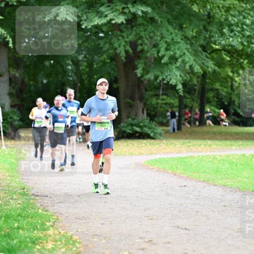 30.08.2026 - Blankeneser Heldenlauf Dr. Thomas Lammeyer http://msf.ph/oto/10018003 30.08.2026 10:07:41 Laufen 5625 meine-sportfotos.de