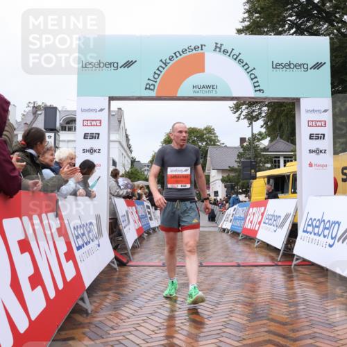 30.08.2026 - Blankeneser Heldenlauf Lena Gebhardt http://msf.ph/oto/10018052 30.08.2026 09:25:57 Ziel 3571, 3633 meine-sportfotos.de