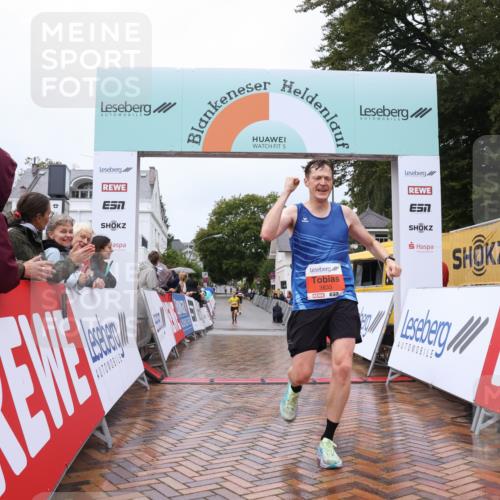 30.08.2026 - Blankeneser Heldenlauf Lena Gebhardt http://msf.ph/oto/10018061 30.08.2026 09:26:01 Ziel 3571, 3633 meine-sportfotos.de