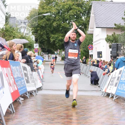 30.08.2026 - Blankeneser Heldenlauf Lena Gebhardt http://msf.ph/oto/10018113 30.08.2026 09:26:55 Ziel 3574 meine-sportfotos.de