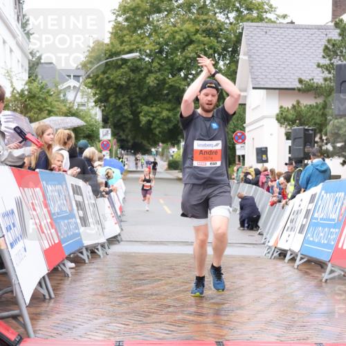 30.08.2026 - Blankeneser Heldenlauf Lena Gebhardt http://msf.ph/oto/10018116 30.08.2026 09:26:55 Ziel 3574 meine-sportfotos.de