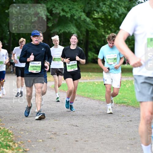30.08.2026 - Blankeneser Heldenlauf Dr. Thomas Lammeyer http://msf.ph/oto/10018117 30.08.2026 10:07:52 Laufen 5203, 5588, 57, 5590 meine-sportfotos.de