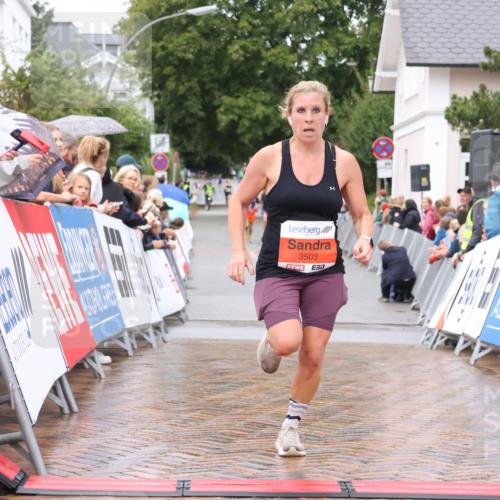 30.08.2026 - Blankeneser Heldenlauf Lena Gebhardt http://msf.ph/oto/10018122 30.08.2026 09:27:03 Ziel 3503, 3574 meine-sportfotos.de