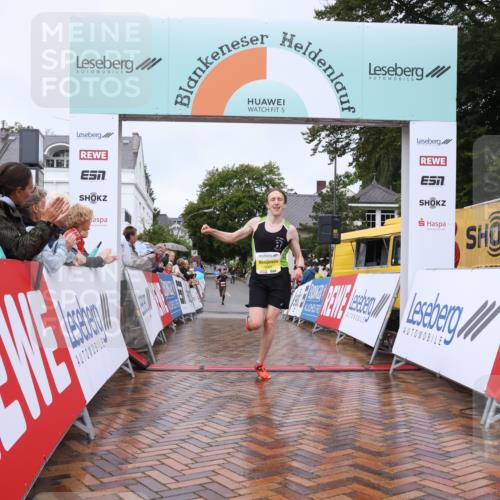 30.08.2026 - Blankeneser Heldenlauf Lena Gebhardt http://msf.ph/oto/10018153 30.08.2026 09:27:28 Ziel 1681, 3675 meine-sportfotos.de