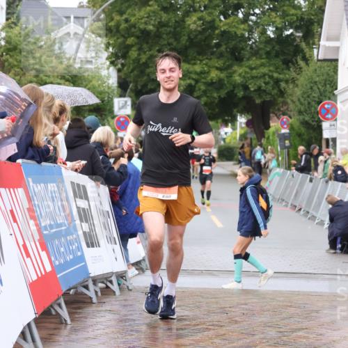 30.08.2026 - Blankeneser Heldenlauf Lena Gebhardt http://msf.ph/oto/10018189 30.08.2026 09:28:01 Ziel 3593 meine-sportfotos.de