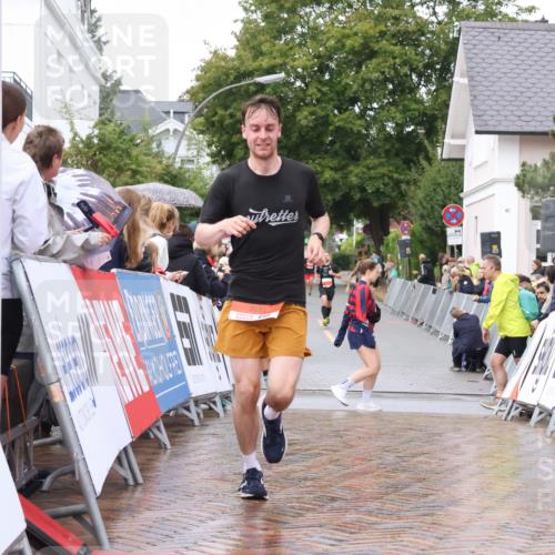 30.08.2026 - Blankeneser Heldenlauf Lena Gebhardt http://msf.ph/oto/10018192 30.08.2026 09:28:02 Ziel 3593 meine-sportfotos.de