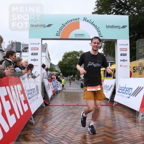 30.08.2026 - Blankeneser Heldenlauf Lena Gebhardt http://msf.ph/oto/10018197 30.08.2026 09:28:04 Ziel 3593 meine-sportfotos.de