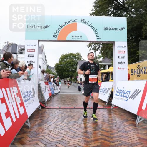 30.08.2026 - Blankeneser Heldenlauf Lena Gebhardt http://msf.ph/oto/10018204 30.08.2026 09:28:13 Ziel 3502 meine-sportfotos.de