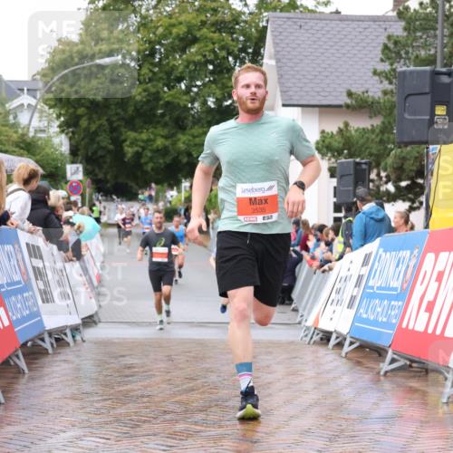 30.08.2026 - Blankeneser Heldenlauf Lena Gebhardt http://msf.ph/oto/10018238 30.08.2026 09:28:31 Ziel 3535, 3581, 3682 meine-sportfotos.de