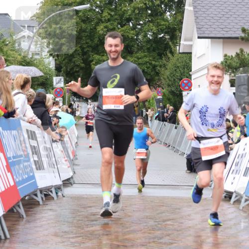 30.08.2026 - Blankeneser Heldenlauf Lena Gebhardt http://msf.ph/oto/10018244 30.08.2026 09:28:35 Ziel 3535, 3581, 3584, 3672, 3706 meine-sportfotos.de