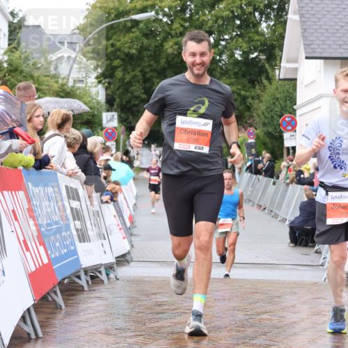 30.08.2026 - Blankeneser Heldenlauf Lena Gebhardt http://msf.ph/oto/10018247 30.08.2026 09:28:35 Ziel 3535, 3581, 3584, 3672, 3706 meine-sportfotos.de