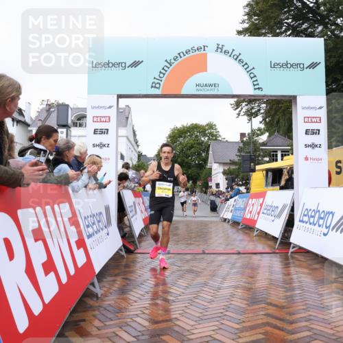 30.08.2026 - Blankeneser Heldenlauf Lena Gebhardt http://msf.ph/oto/10018311 30.08.2026 09:28:56 Ziel 1612, 3514, 3515, 3560, 3669 meine-sportfotos.de