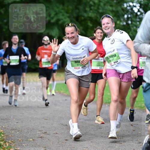 30.08.2026 - Blankeneser Heldenlauf Dr. Thomas Lammeyer http://msf.ph/oto/10018330 30.08.2026 10:08:10 Laufen 5734, 51, 5896, 5644, 5870 meine-sportfotos.de