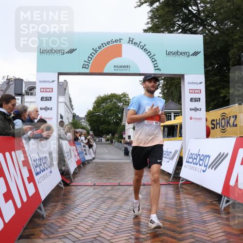 30.08.2026 - Blankeneser Heldenlauf Lena Gebhardt http://msf.ph/oto/10018363 30.08.2026 09:29:57 Ziel 3558, 3671 meine-sportfotos.de