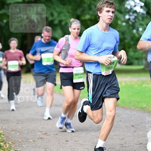 30.08.2026 - Blankeneser Heldenlauf Dr. Thomas Lammeyer http://msf.ph/oto/10018382 30.08.2026 10:08:14 Laufen 5801, 57, 5800 meine-sportfotos.de