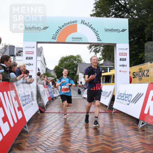 30.08.2026 - Blankeneser Heldenlauf Lena Gebhardt http://msf.ph/oto/10018386 30.08.2026 09:30:24 Ziel 1362, 3533, 3577, 3606 meine-sportfotos.de