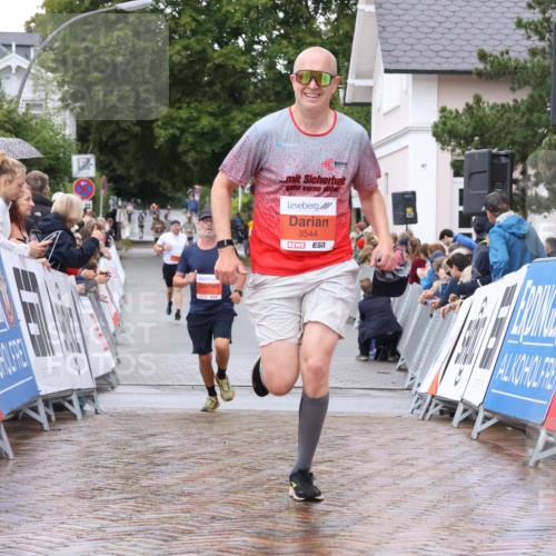 30.08.2026 - Blankeneser Heldenlauf Lena Gebhardt http://msf.ph/oto/10018434 30.08.2026 09:30:56 Ziel 3518, 3544, 3610, 3730 meine-sportfotos.de