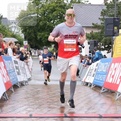 30.08.2026 - Blankeneser Heldenlauf Lena Gebhardt http://msf.ph/oto/10018436 30.08.2026 09:30:57 Ziel 3518, 3544, 3610, 3730 meine-sportfotos.de