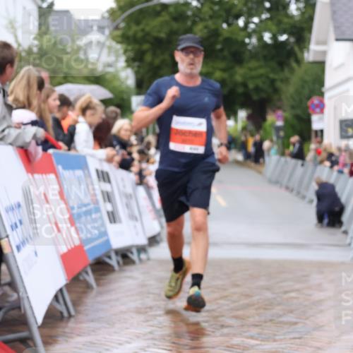 30.08.2026 - Blankeneser Heldenlauf Lena Gebhardt http://msf.ph/oto/10018446 30.08.2026 09:30:59 Ziel 3544, 3610 meine-sportfotos.de