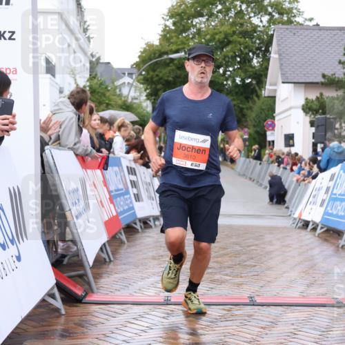 30.08.2026 - Blankeneser Heldenlauf Lena Gebhardt http://msf.ph/oto/10018449 30.08.2026 09:31:00 Ziel 3544, 3610, 3612 meine-sportfotos.de