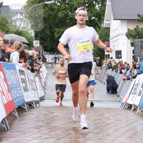 30.08.2026 - Blankeneser Heldenlauf Lena Gebhardt http://msf.ph/oto/10018465 30.08.2026 09:31:15 Ziel 1801, 3508, 3632 meine-sportfotos.de