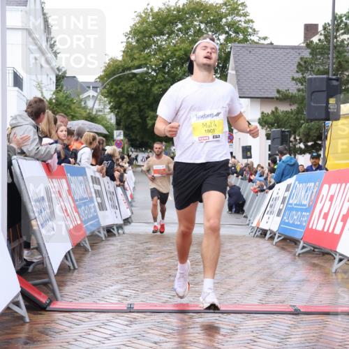 30.08.2026 - Blankeneser Heldenlauf Lena Gebhardt http://msf.ph/oto/10018467 30.08.2026 09:31:15 Ziel 1801, 3508, 3632 meine-sportfotos.de