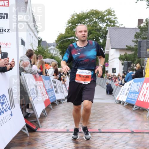 30.08.2026 - Blankeneser Heldenlauf Lena Gebhardt http://msf.ph/oto/10018497 30.08.2026 09:31:38 Ziel 1597, 3530, 3594 meine-sportfotos.de