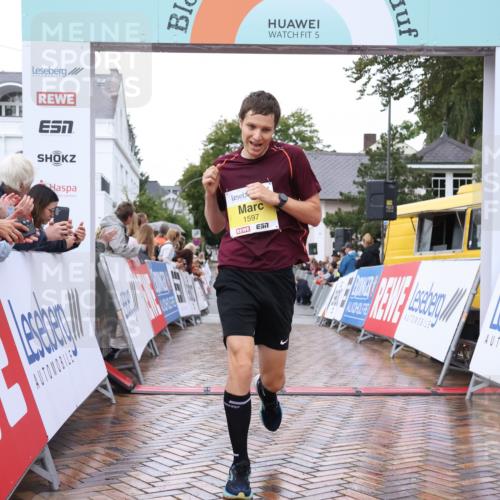 30.08.2026 - Blankeneser Heldenlauf Lena Gebhardt http://msf.ph/oto/10018503 30.08.2026 09:31:40 Ziel 1023, 1597, 3530, 3594, 3707 meine-sportfotos.de