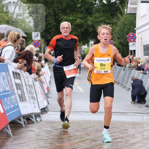 30.08.2026 - Blankeneser Heldenlauf Lena Gebhardt http://msf.ph/oto/10018511 30.08.2026 09:31:42 Ziel 1023, 1597, 3530, 3594, 3707 meine-sportfotos.de